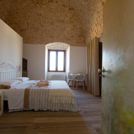 Masseria Poli Country House กอนแวร์ซาโน ภายนอก รูปภาพ