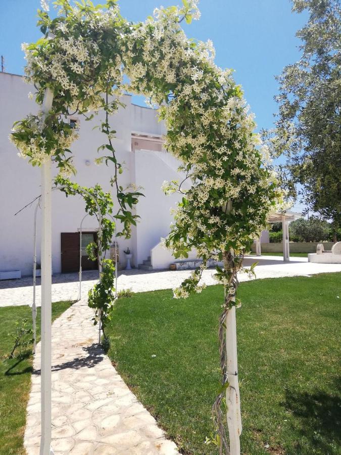 Masseria Poli Country House กอนแวร์ซาโน ภายนอก รูปภาพ