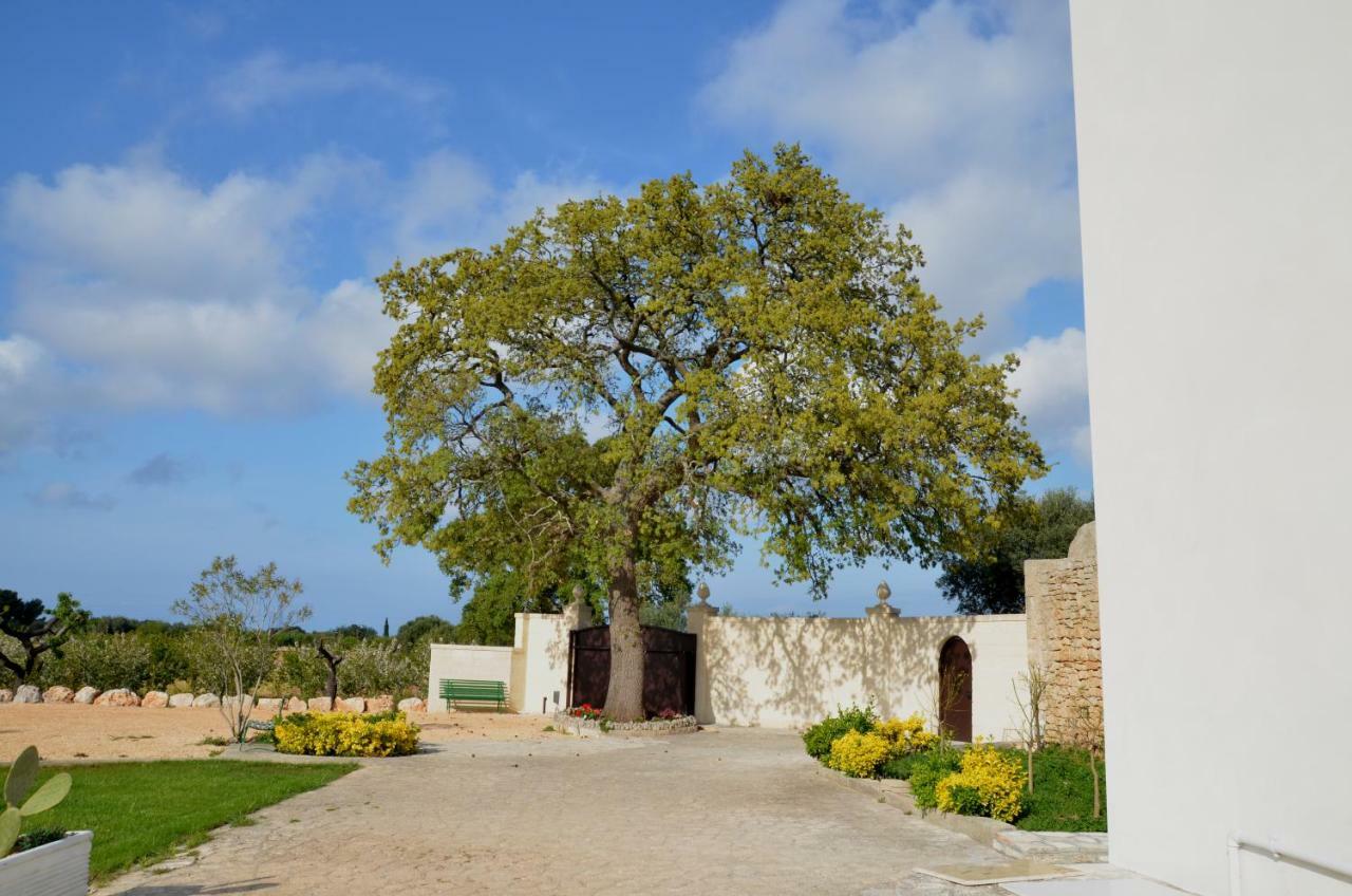 Masseria Poli Country House กอนแวร์ซาโน ภายนอก รูปภาพ