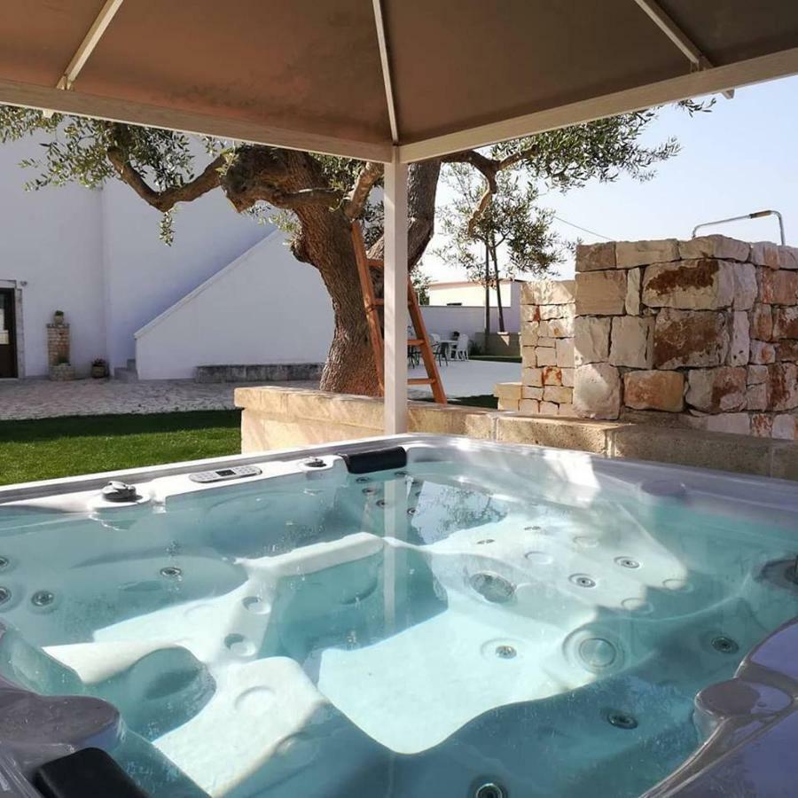 Masseria Poli Country House กอนแวร์ซาโน ภายนอก รูปภาพ
