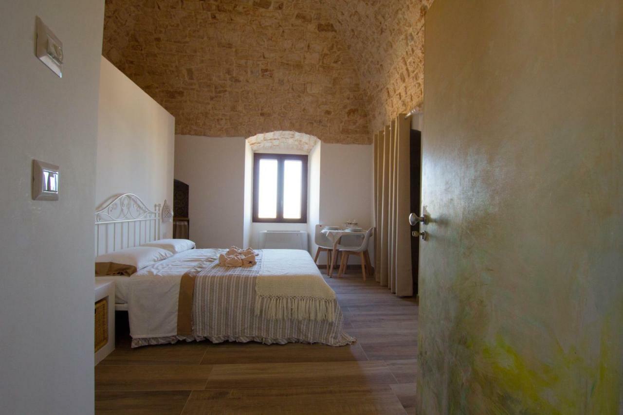 Masseria Poli Country House กอนแวร์ซาโน ภายนอก รูปภาพ